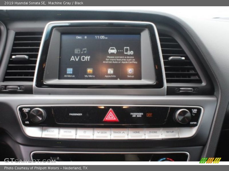 Machine Gray / Black 2019 Hyundai Sonata SE