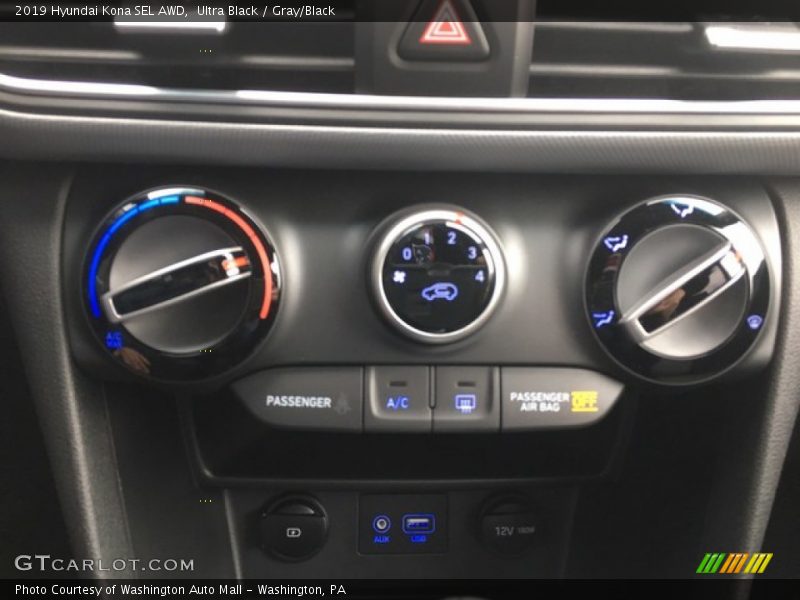 Ultra Black / Gray/Black 2019 Hyundai Kona SEL AWD