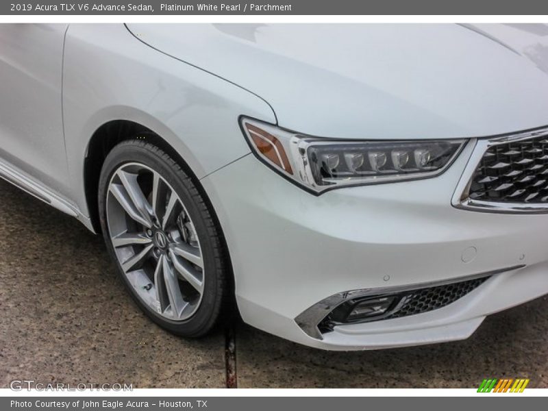 Platinum White Pearl / Parchment 2019 Acura TLX V6 Advance Sedan