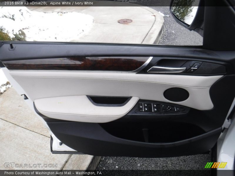 Alpine White / Ivory White 2016 BMW X3 xDrive28i