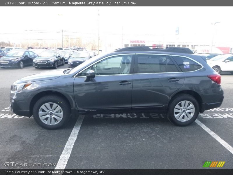 Magnetite Gray Metallic / Titanium Gray 2019 Subaru Outback 2.5i Premium