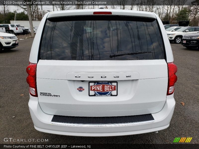 White Knuckle / Black/Light Graystone 2019 Dodge Grand Caravan SE