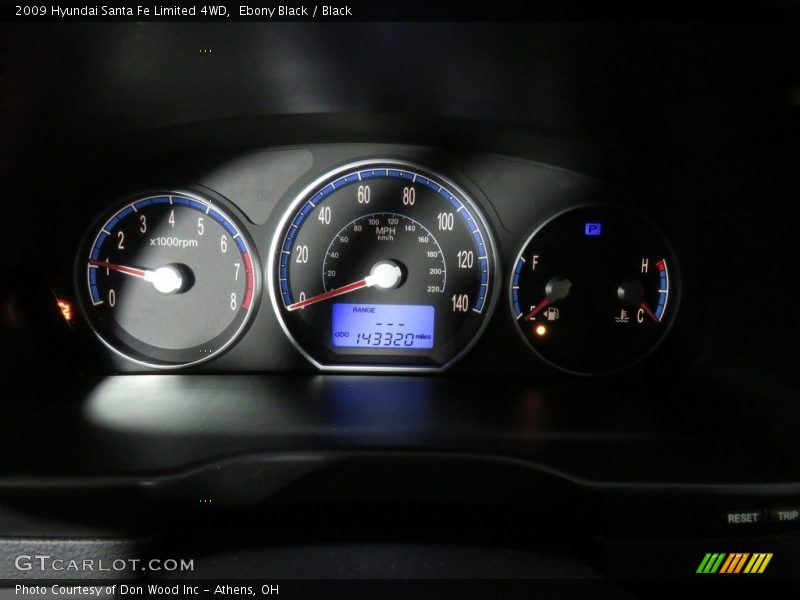 Ebony Black / Black 2009 Hyundai Santa Fe Limited 4WD