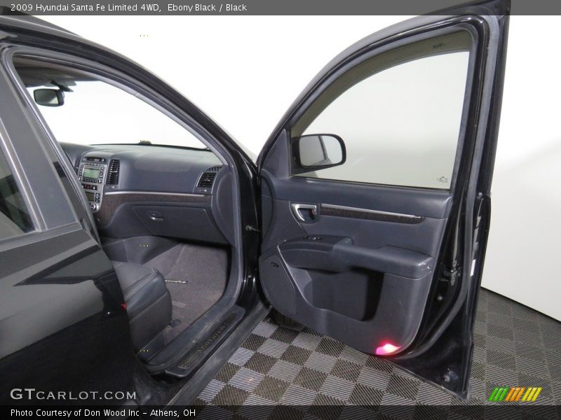Ebony Black / Black 2009 Hyundai Santa Fe Limited 4WD