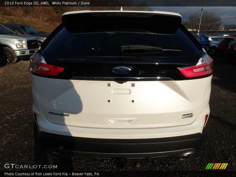 White Platinum / Dune 2019 Ford Edge SEL AWD