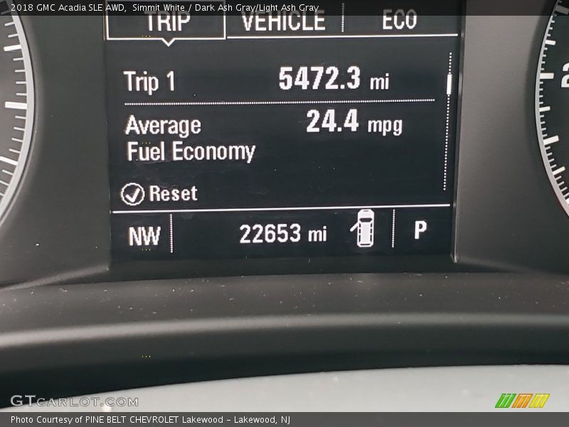 Simmit White / Dark Ash Gray/Light Ash Gray 2018 GMC Acadia SLE AWD