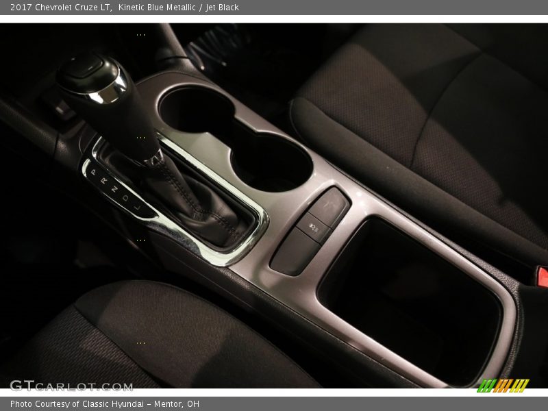 Kinetic Blue Metallic / Jet Black 2017 Chevrolet Cruze LT