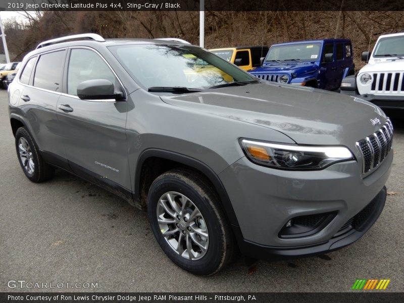 Sting-Gray / Black 2019 Jeep Cherokee Latitude Plus 4x4