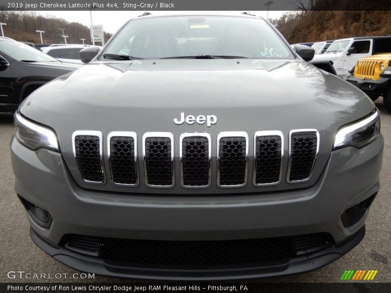 Sting-Gray / Black 2019 Jeep Cherokee Latitude Plus 4x4