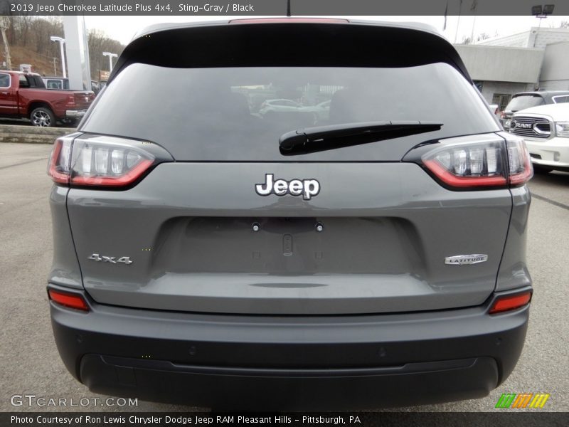 Sting-Gray / Black 2019 Jeep Cherokee Latitude Plus 4x4