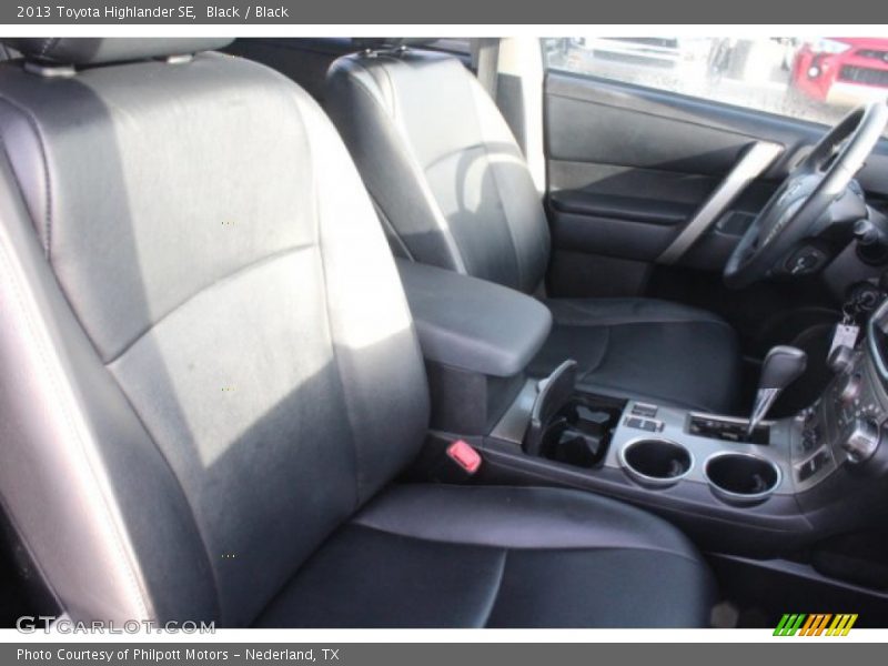 Black / Black 2013 Toyota Highlander SE