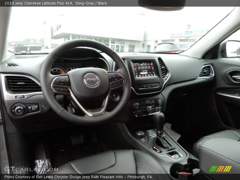  2019 Cherokee Latitude Plus 4x4 Black Interior