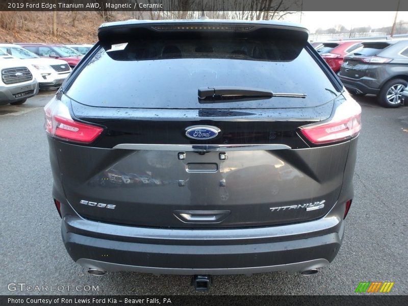 Magnetic / Ceramic 2019 Ford Edge Titanium AWD