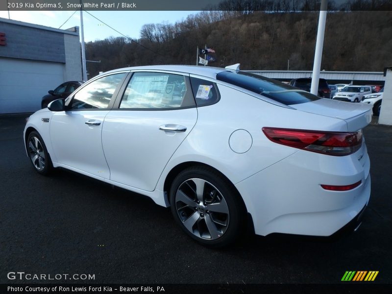 Snow White Pearl / Black 2019 Kia Optima S