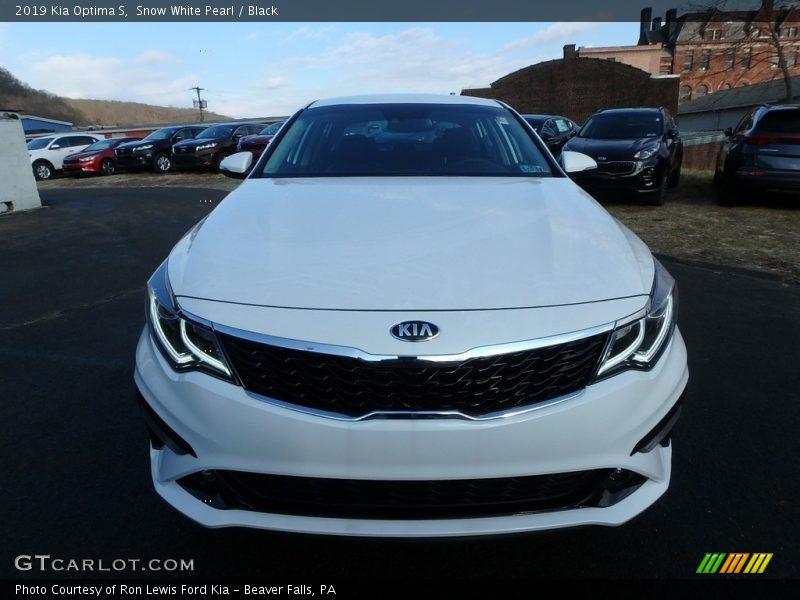 Snow White Pearl / Black 2019 Kia Optima S
