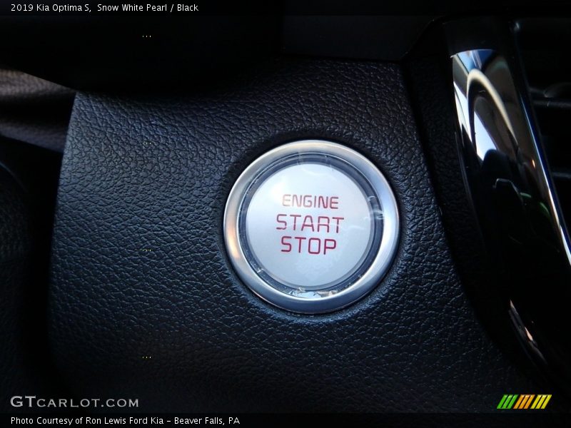 Snow White Pearl / Black 2019 Kia Optima S