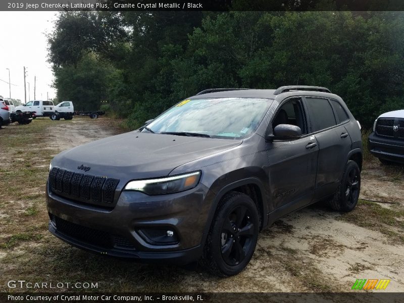 Granite Crystal Metallic / Black 2019 Jeep Cherokee Latitude Plus