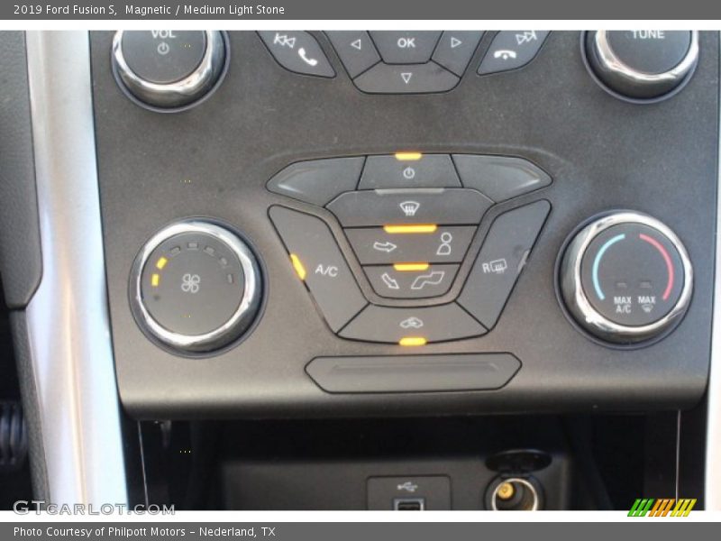 Magnetic / Medium Light Stone 2019 Ford Fusion S