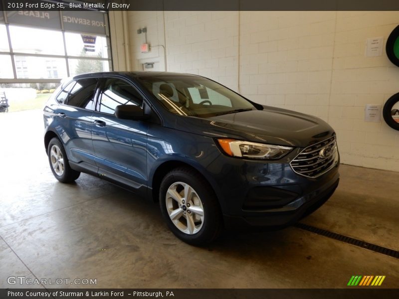 Blue Metallic / Ebony 2019 Ford Edge SE