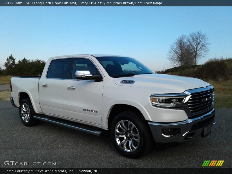 Ivory Tri–Coat / Mountain Brown/Light Frost Beige 2019 Ram 1500 Long Horn Crew Cab 4x4