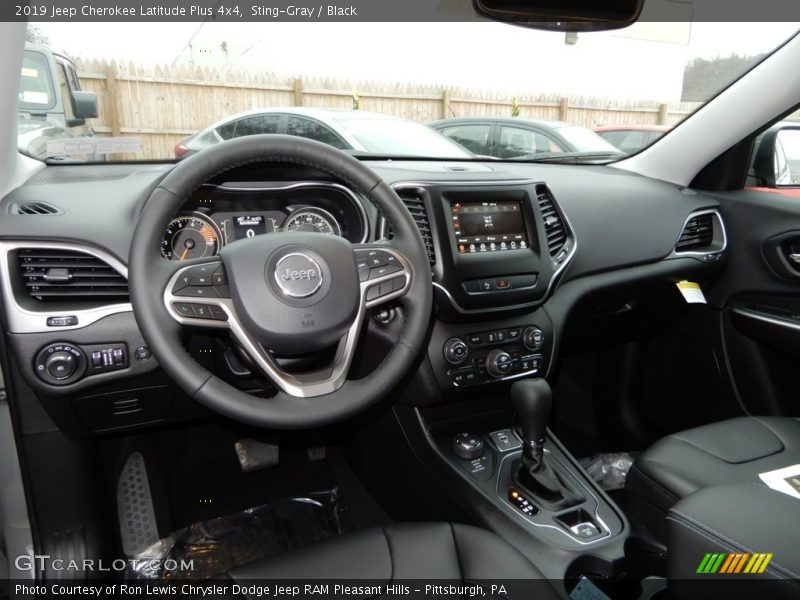  2019 Cherokee Latitude Plus 4x4 Black Interior