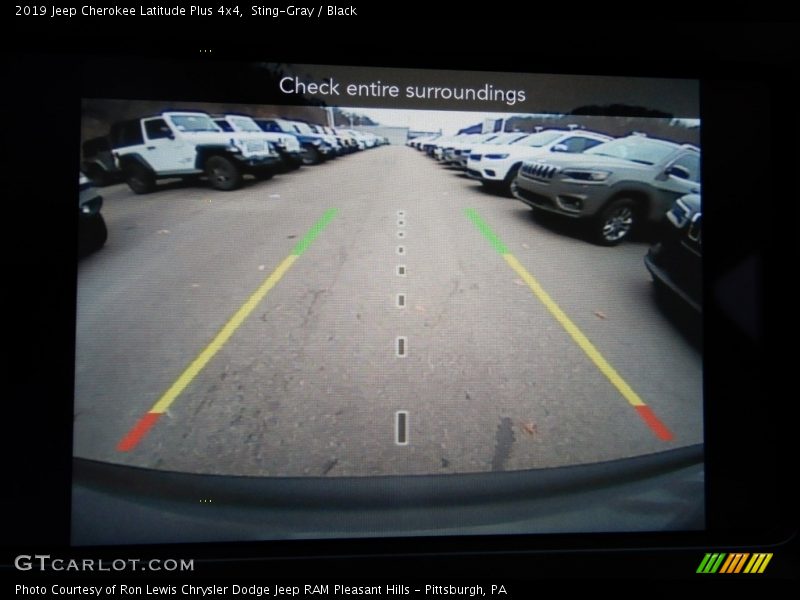 Sting-Gray / Black 2019 Jeep Cherokee Latitude Plus 4x4
