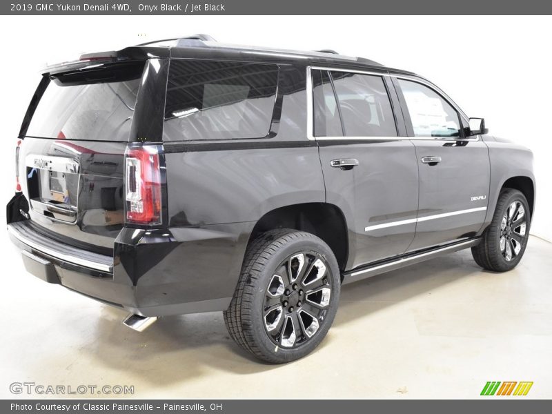 Onyx Black / Jet Black 2019 GMC Yukon Denali 4WD