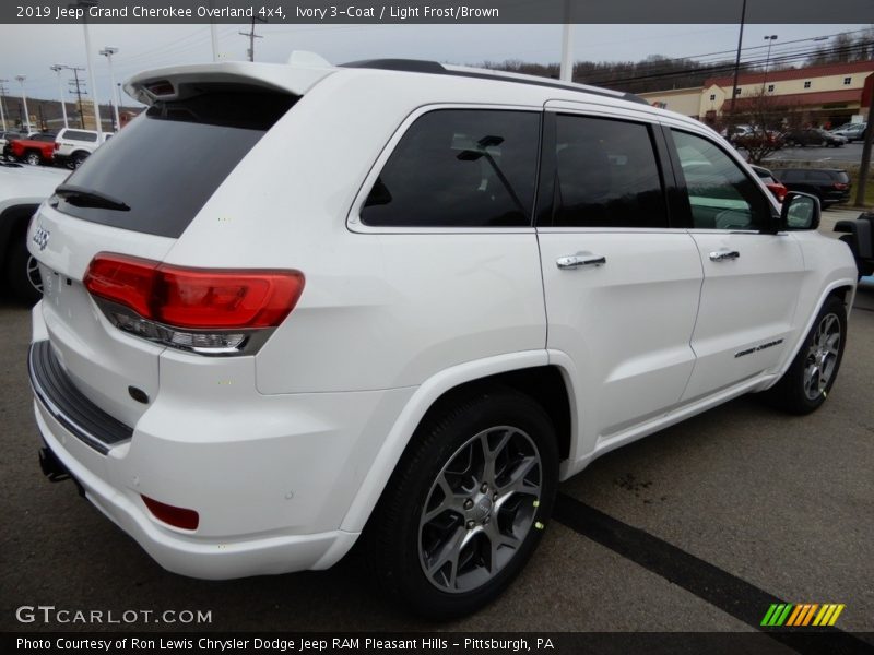 Ivory 3-Coat / Light Frost/Brown 2019 Jeep Grand Cherokee Overland 4x4