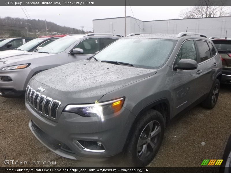 Sting-Gray / Black 2019 Jeep Cherokee Limited 4x4