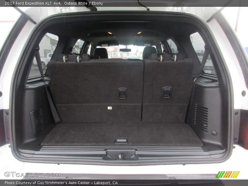 Oxford White / Ebony 2017 Ford Expedition XLT 4x4