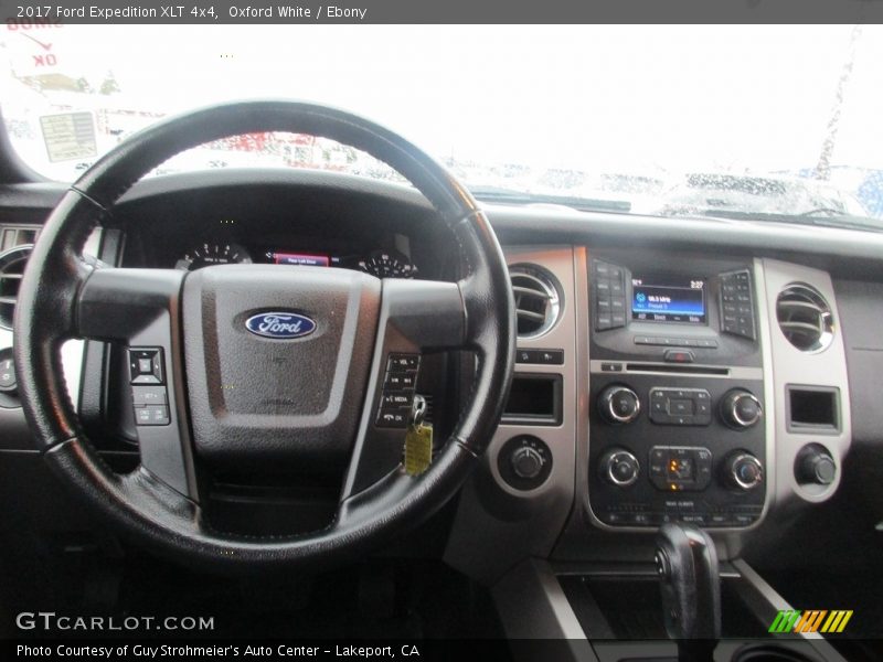Oxford White / Ebony 2017 Ford Expedition XLT 4x4
