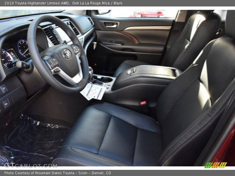 Ooh La La Rouge Mica / Black 2019 Toyota Highlander Limited AWD