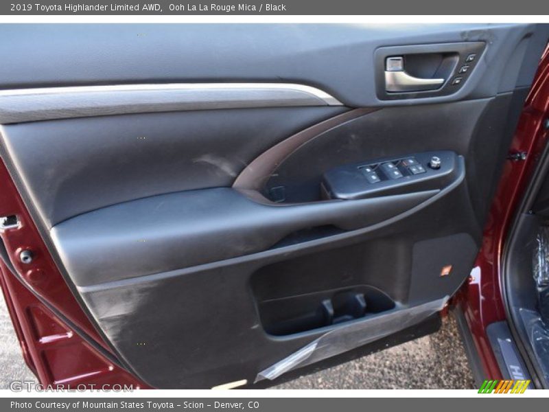 Ooh La La Rouge Mica / Black 2019 Toyota Highlander Limited AWD
