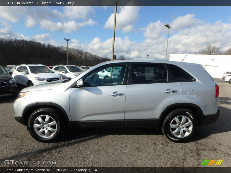 Bright Silver / Gray 2011 Kia Sorento LX
