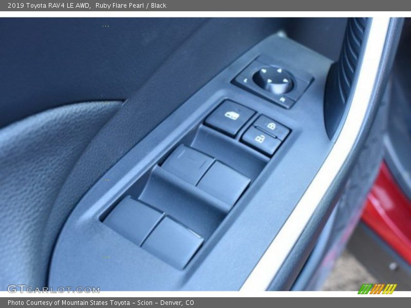 Ruby Flare Pearl / Black 2019 Toyota RAV4 LE AWD