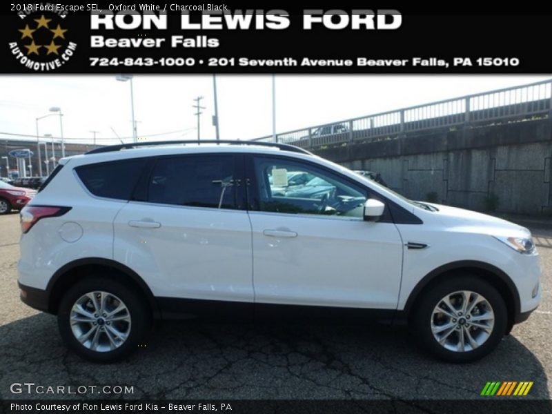 Oxford White / Charcoal Black 2018 Ford Escape SEL