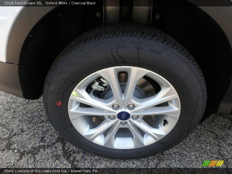 Oxford White / Charcoal Black 2018 Ford Escape SEL