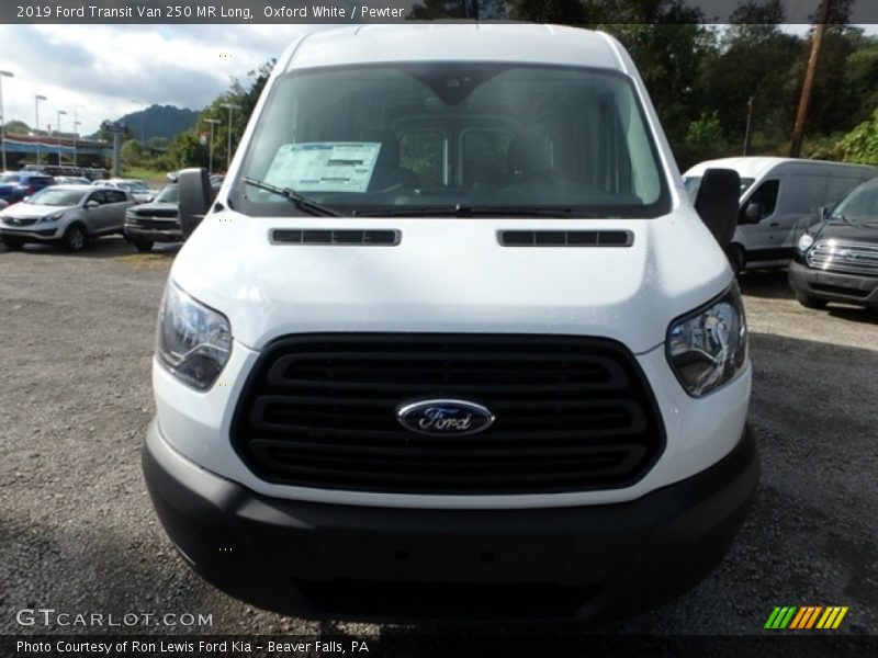 Oxford White / Pewter 2019 Ford Transit Van 250 MR Long