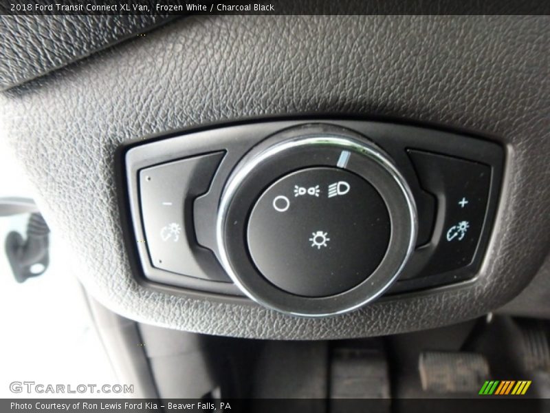 Frozen White / Charcoal Black 2018 Ford Transit Connect XL Van