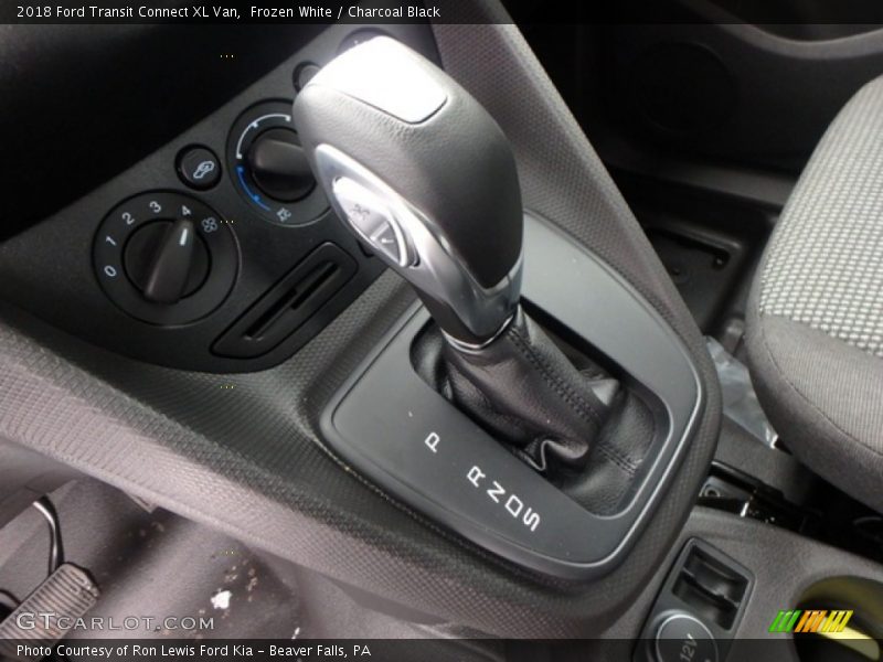 Frozen White / Charcoal Black 2018 Ford Transit Connect XL Van