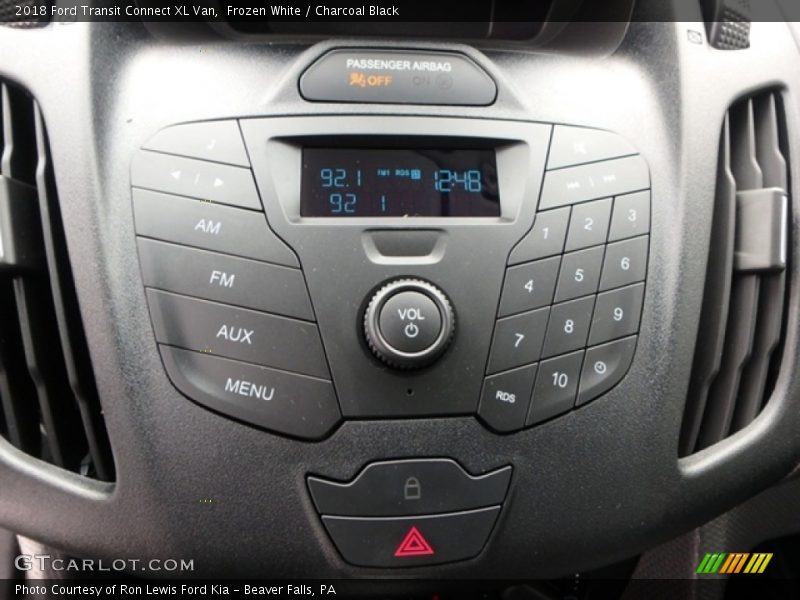Frozen White / Charcoal Black 2018 Ford Transit Connect XL Van