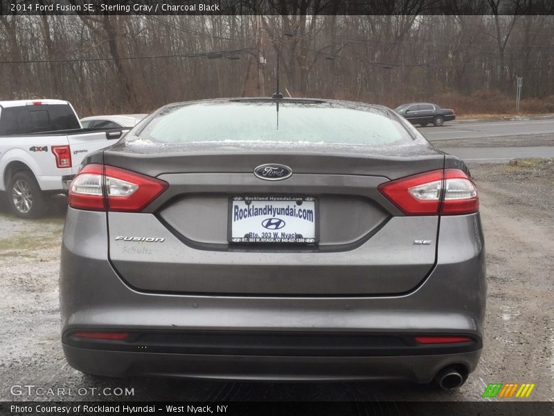 Sterling Gray / Charcoal Black 2014 Ford Fusion SE