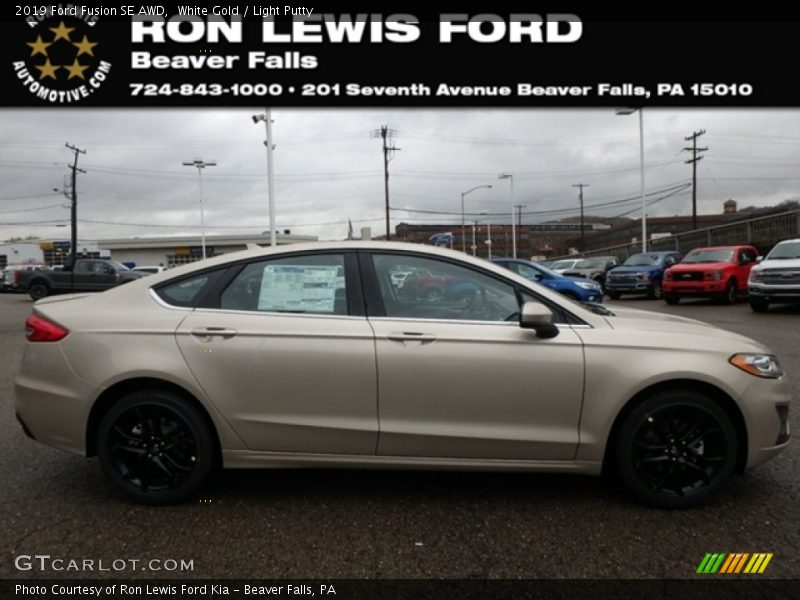 White Gold / Light Putty 2019 Ford Fusion SE AWD