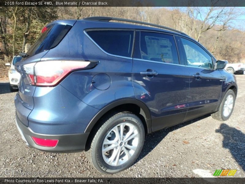 Blue Metallic / Charcoal Black 2018 Ford Escape SE 4WD