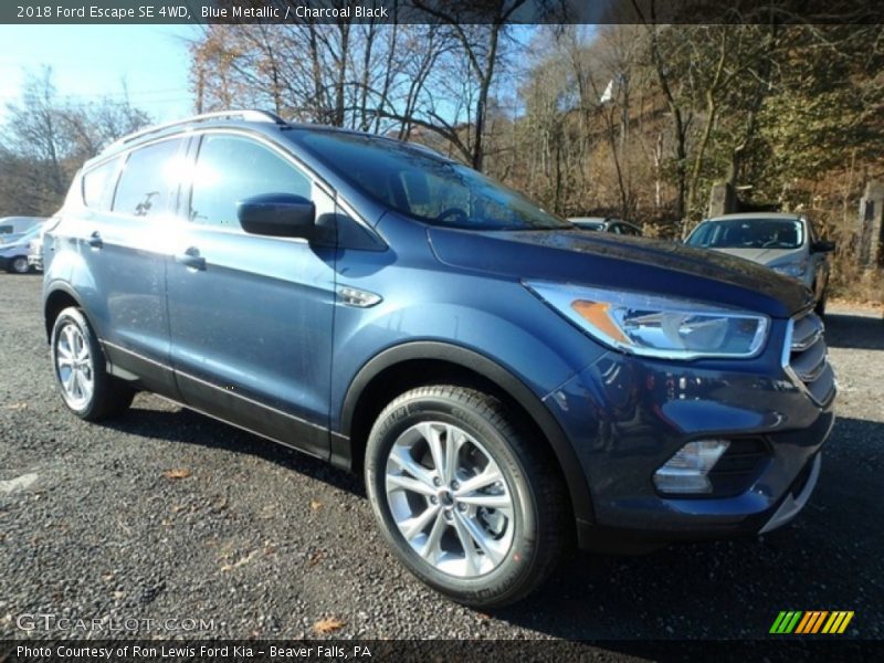 Blue Metallic / Charcoal Black 2018 Ford Escape SE 4WD