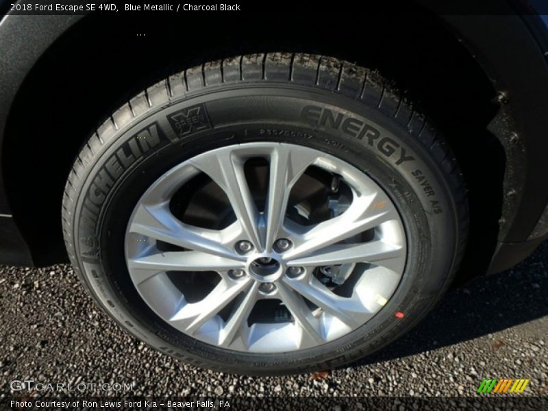 Blue Metallic / Charcoal Black 2018 Ford Escape SE 4WD