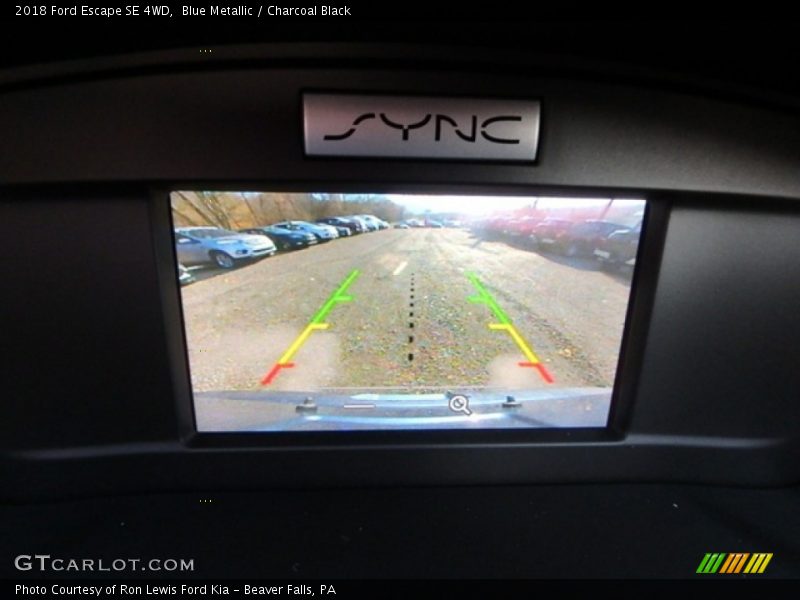 Blue Metallic / Charcoal Black 2018 Ford Escape SE 4WD