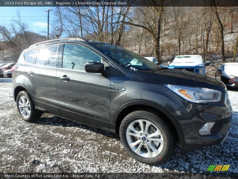 Magnetic / Chromite Gray/Charcoal Black 2019 Ford Escape SEL 4WD