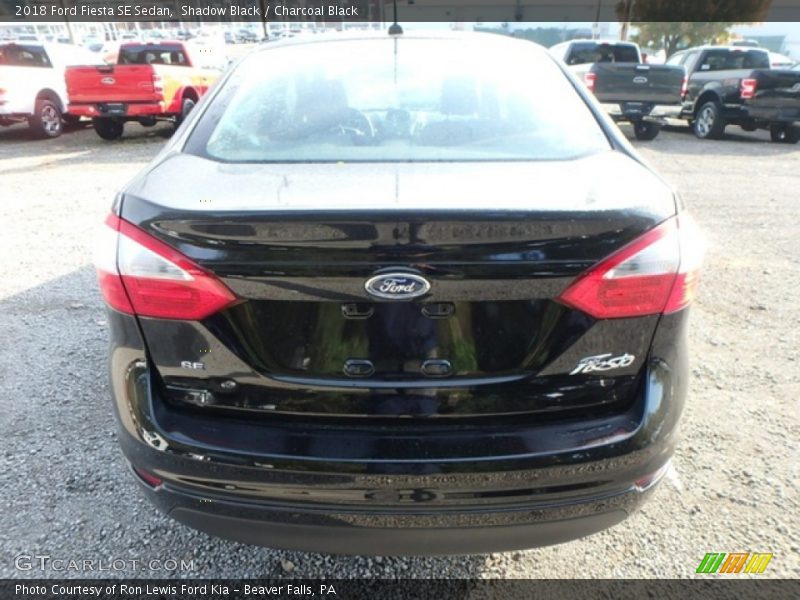 Shadow Black / Charcoal Black 2018 Ford Fiesta SE Sedan