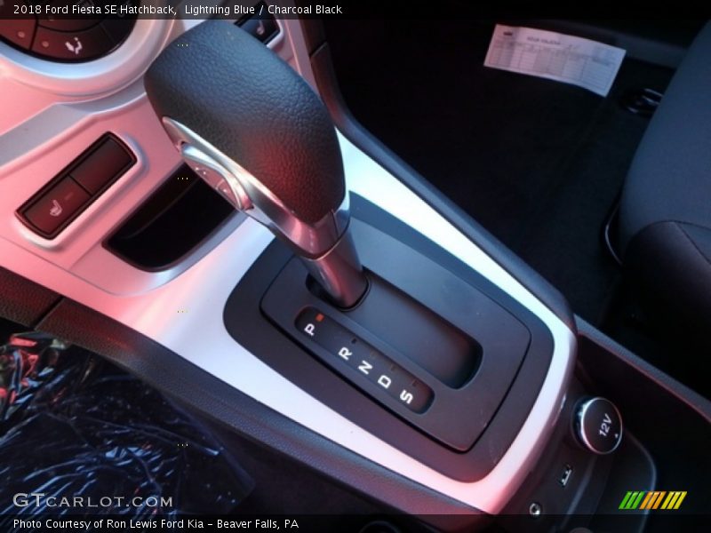 Lightning Blue / Charcoal Black 2018 Ford Fiesta SE Hatchback